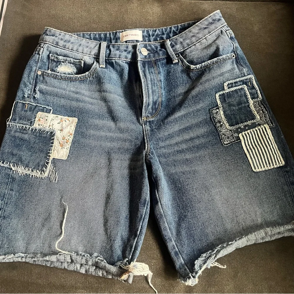 DRIFTWOOD Indigo Denim shorts - Picture 1 of 4